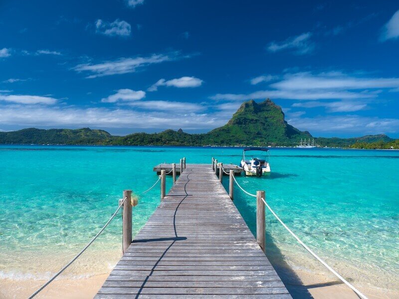 P2_02_BORA BORA_Photo 7 © Mark Fitz