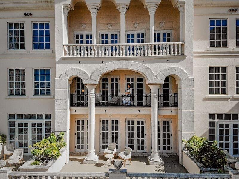 exterior