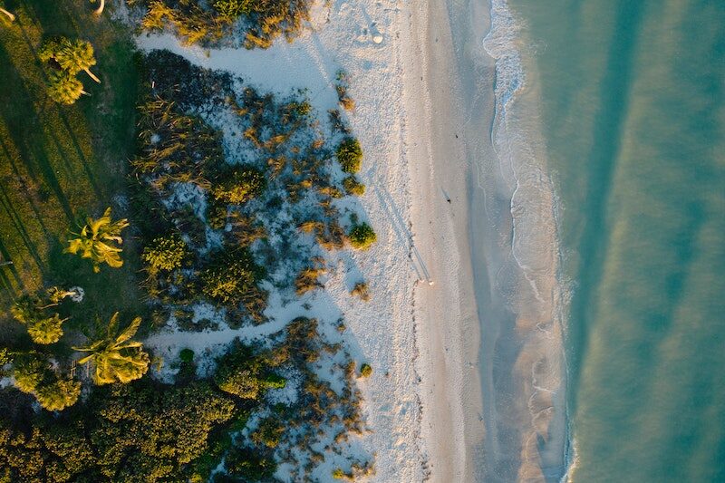 Sanibel Island drew-darby-teHMGygdJKs-unsplash